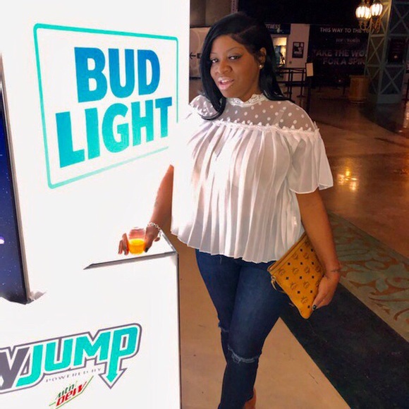 Meet the Posher Other - Meet your Posher, @fashionista5